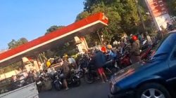 Antrean Panjang di SPBU Bondowoso, Komisi II Pastikan BBM Tidak Langka