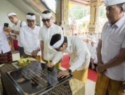 Karya Ngenteg Linggih di Balai Banjar Selat, Bupati Badung Ingatkan Warga Optimalkan Ruang Adat dan Budaya