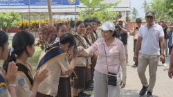 Ketua TP PKK Badung Apresiasi Prestasi Siswa dalam Badung Peduli Goes to School di SMAN 2 Abiansemal