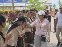 Ketua TP PKK Badung Apresiasi Prestasi Siswa dalam Badung Peduli Goes to School di SMAN 2 Abiansemal