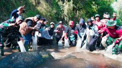 Jaga Brantas Tak Cukup Bersih-Bersih, Wali Kota Batu: Mulai dari Pilah Sampah di Rumah