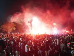 Lima Ribu Warga Tegal Pecah dalam Euforia Nobar Final ASEAN Cup 2026 di Alun-Alun Slawi