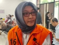 Titin Pemeriksa Muda BPK Didakwa Terima Gratifikasi Rp500 Juta dari Bupati Muara Enim Edison Terkait WTP